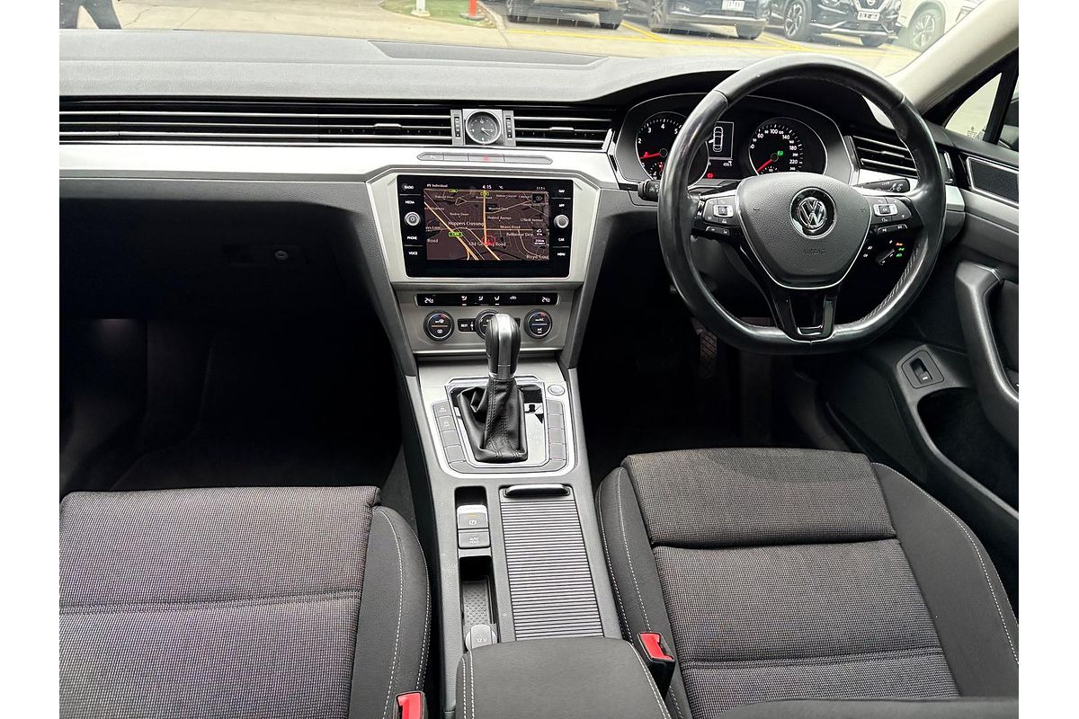 2018 Volkswagen Passat 132TSI Proline B8