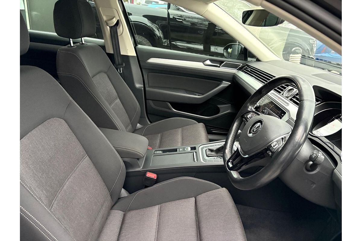 2018 Volkswagen Passat 132TSI Proline B8