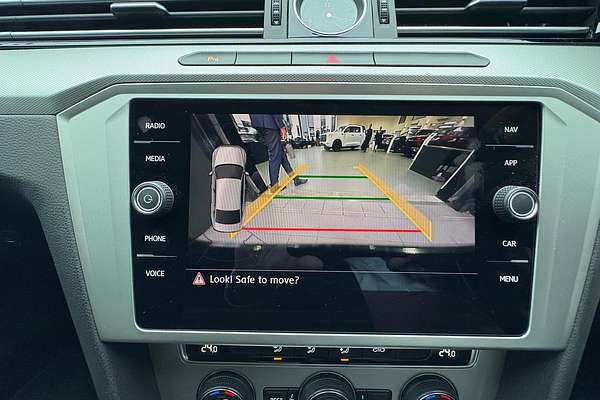 2018 Volkswagen Passat 132TSI Proline B8