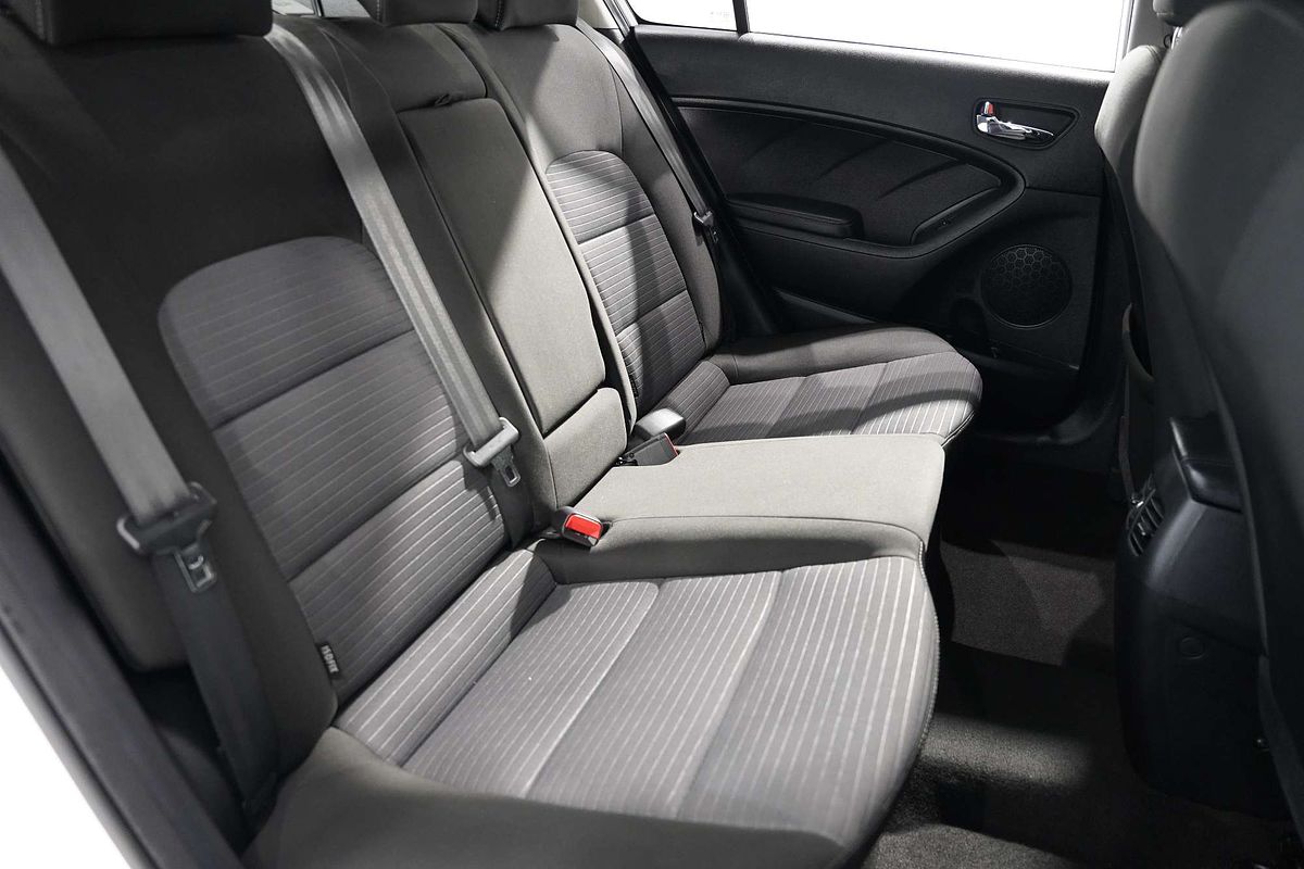 2014 Kia Cerato Si YD