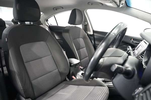 2014 Kia Cerato Si YD
