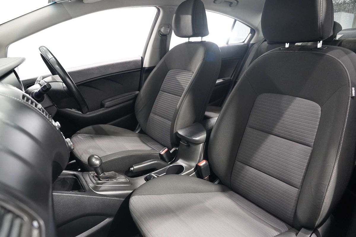 2014 Kia Cerato Si YD
