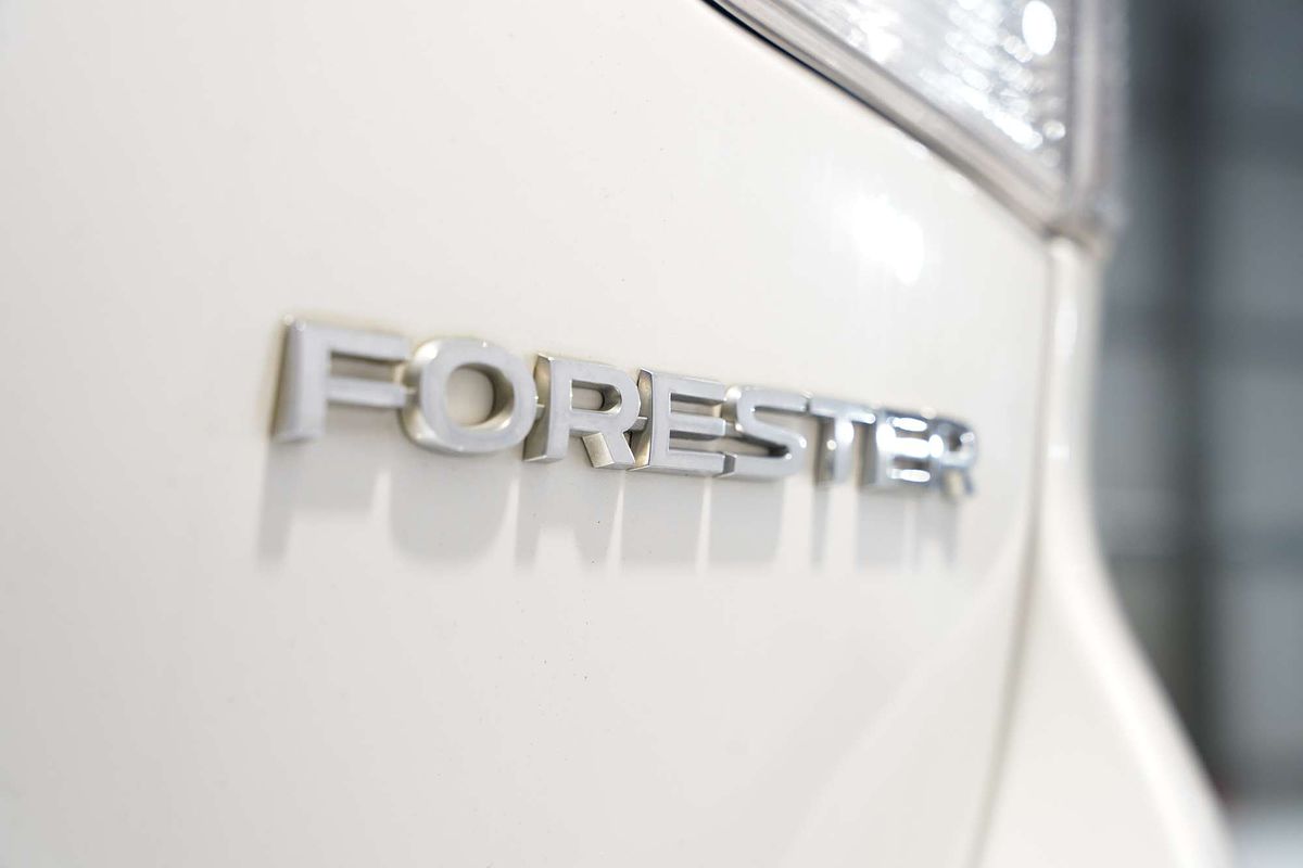 2019 Subaru Forester 2.5i Premium S5