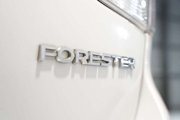 2019 Subaru Forester 2.5i Premium S5