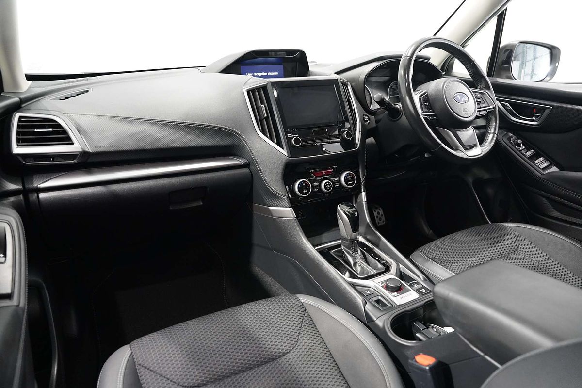 2019 Subaru Forester 2.5i Premium S5