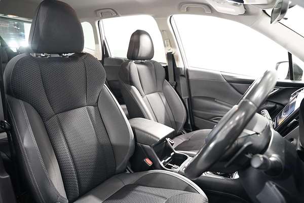 2019 Subaru Forester 2.5i Premium S5