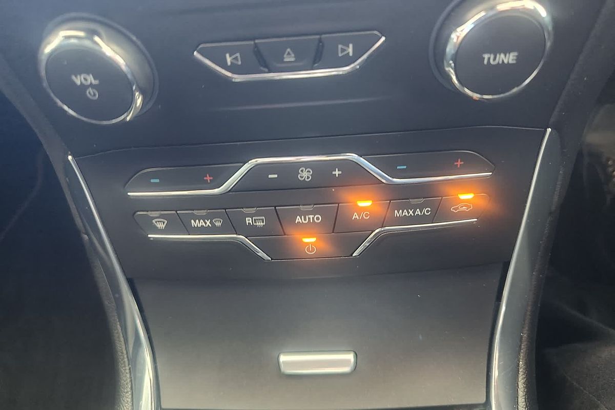 2019 Ford Endura ST-Line CA