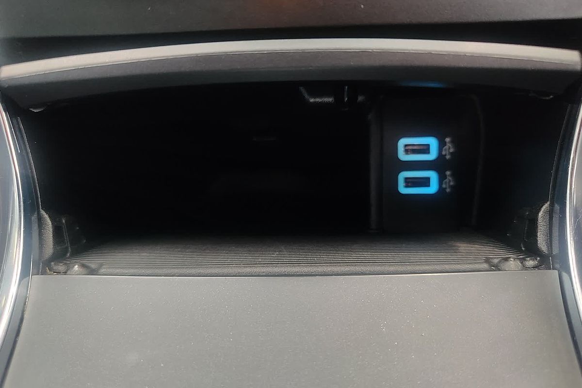 2019 Ford Endura ST-Line CA
