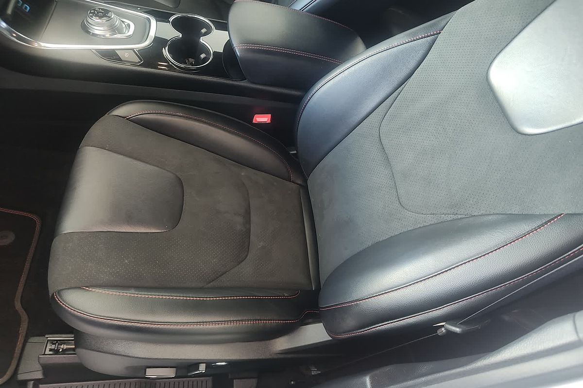 2019 Ford Endura ST-Line CA