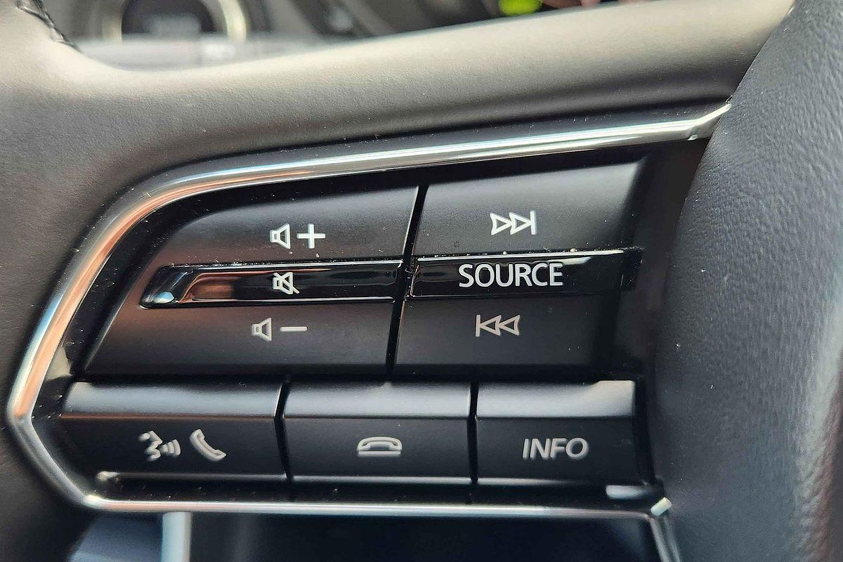 2024 Mazda CX-80 P50e Touring KL