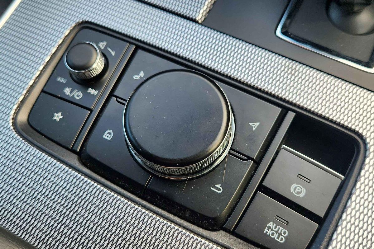 2024 Mazda CX-80 P50e Touring KL