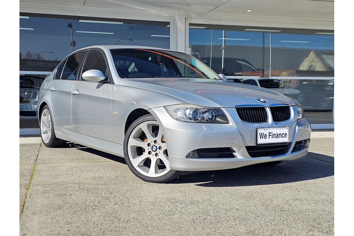 2007 BMW 3 Series 320i E90
