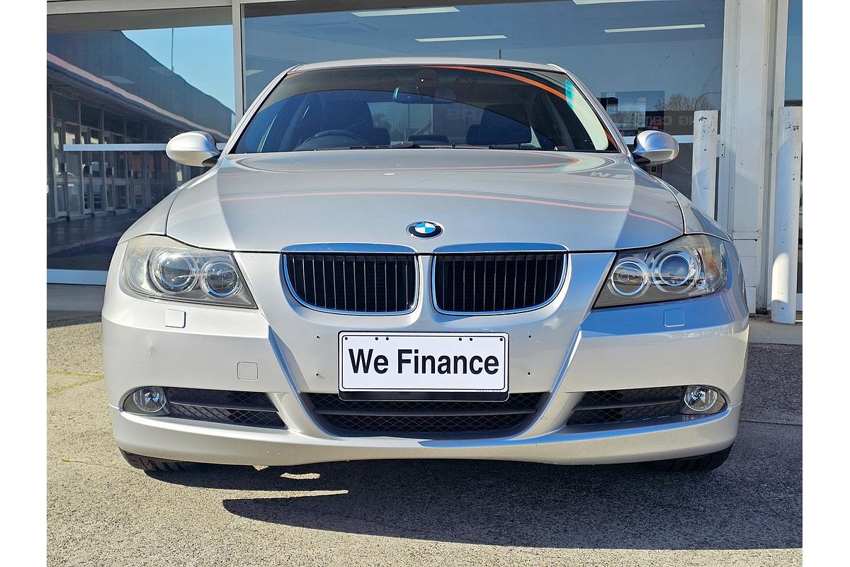 2007 BMW 3 Series 320i E90