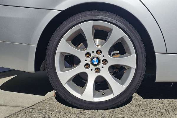 2007 BMW 3 Series 320i E90