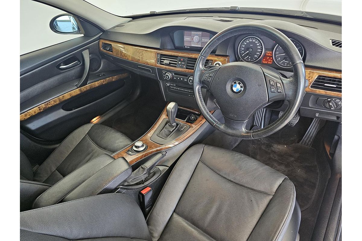 2007 BMW 3 Series 320i E90