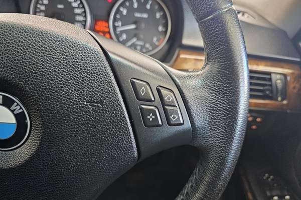 2007 BMW 3 Series 320i E90