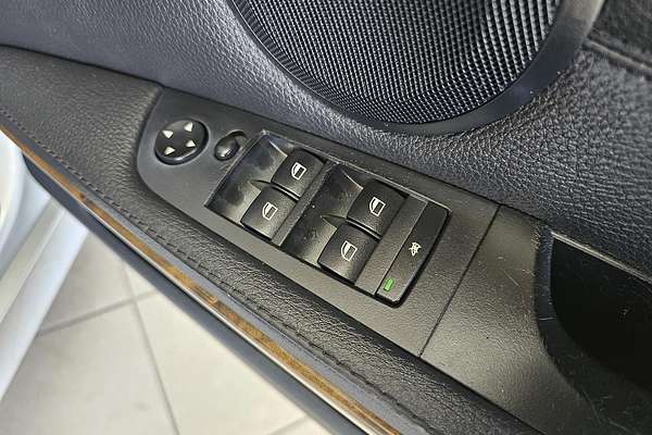 2007 BMW 3 Series 320i E90