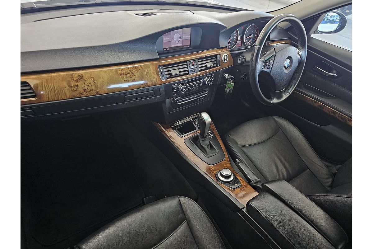 2007 BMW 3 Series 320i E90
