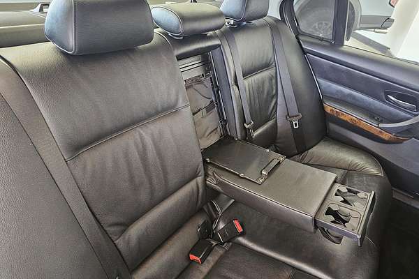 2007 BMW 3 Series 320i E90