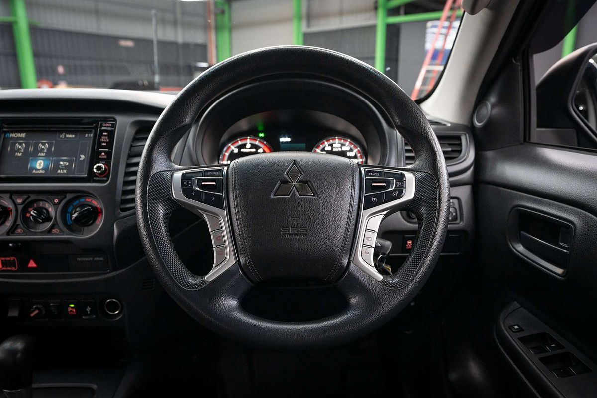 2019 Mitsubishi Triton GLS MR 4X4