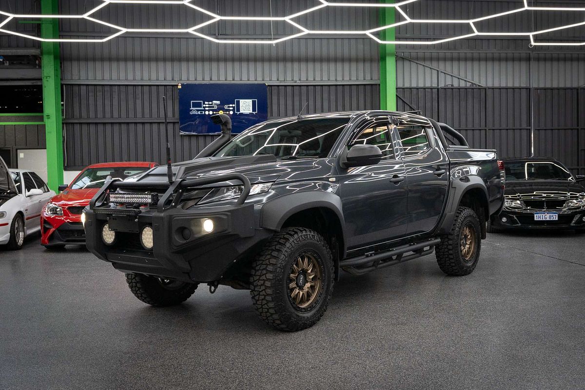 2019 Mitsubishi Triton GLS MR 4X4