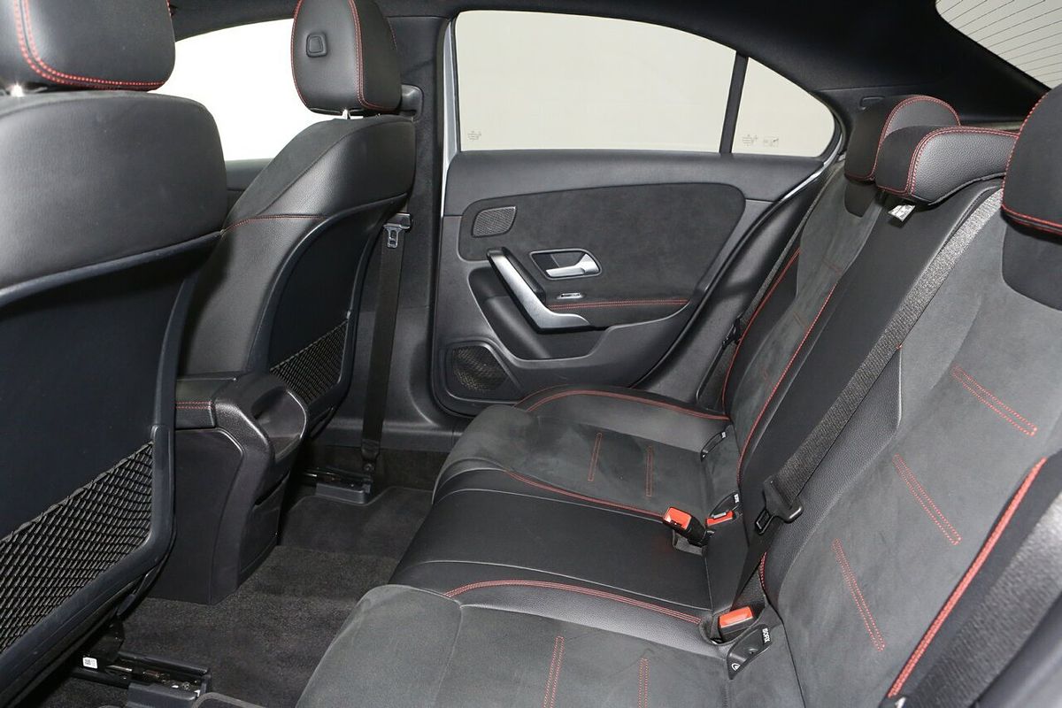 2020 Mercedes-Benz A-Class A180 V177