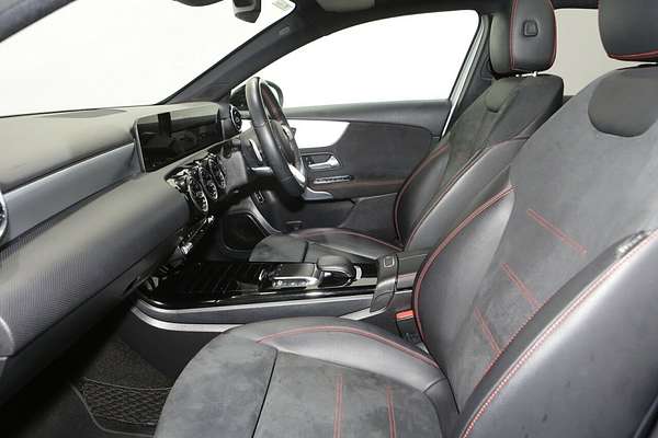 2020 Mercedes-Benz A-Class A180 V177