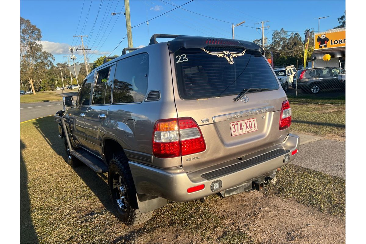 2005 Toyota Landcruiser GXL UZJ100R