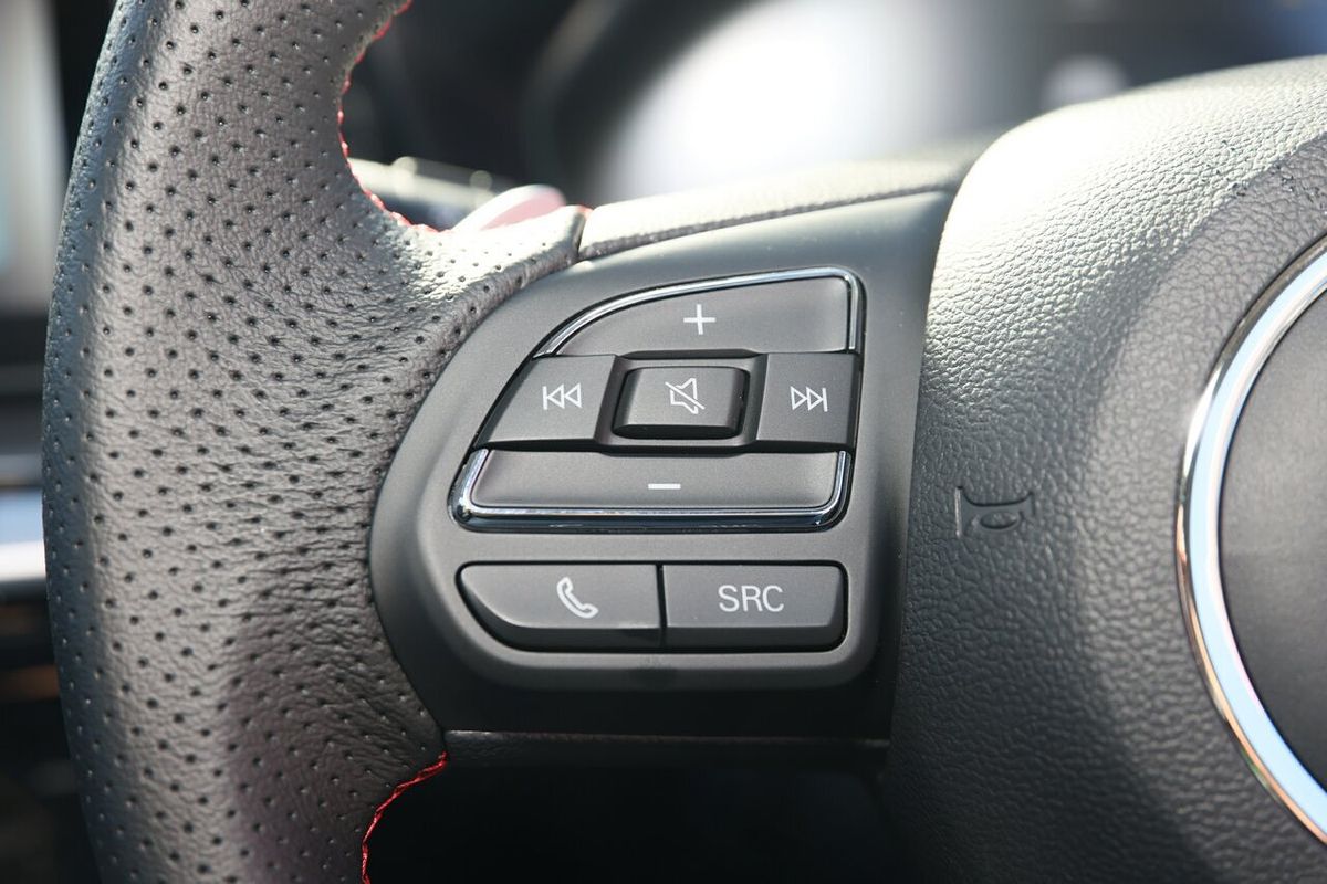 2024 MG MG5 Essence