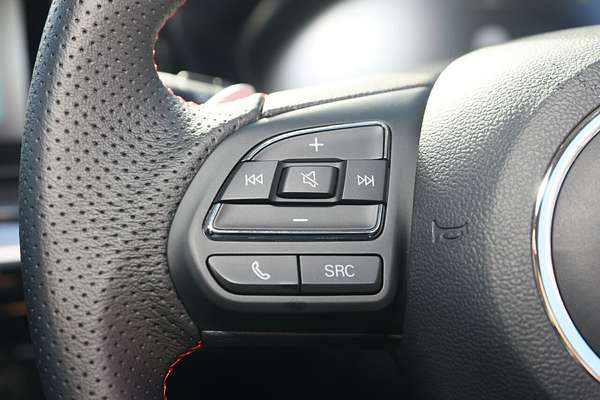 2024 MG MG5 Essence