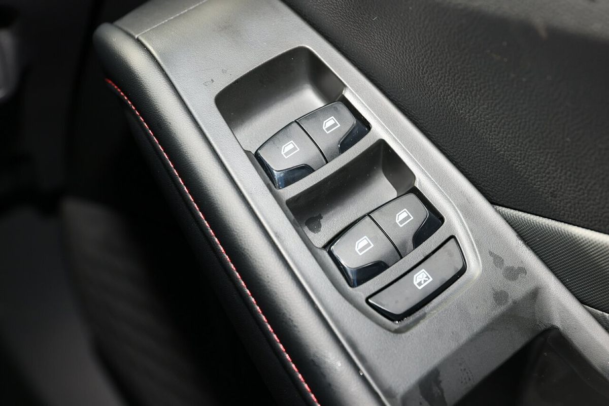 2024 MG MG5 Essence