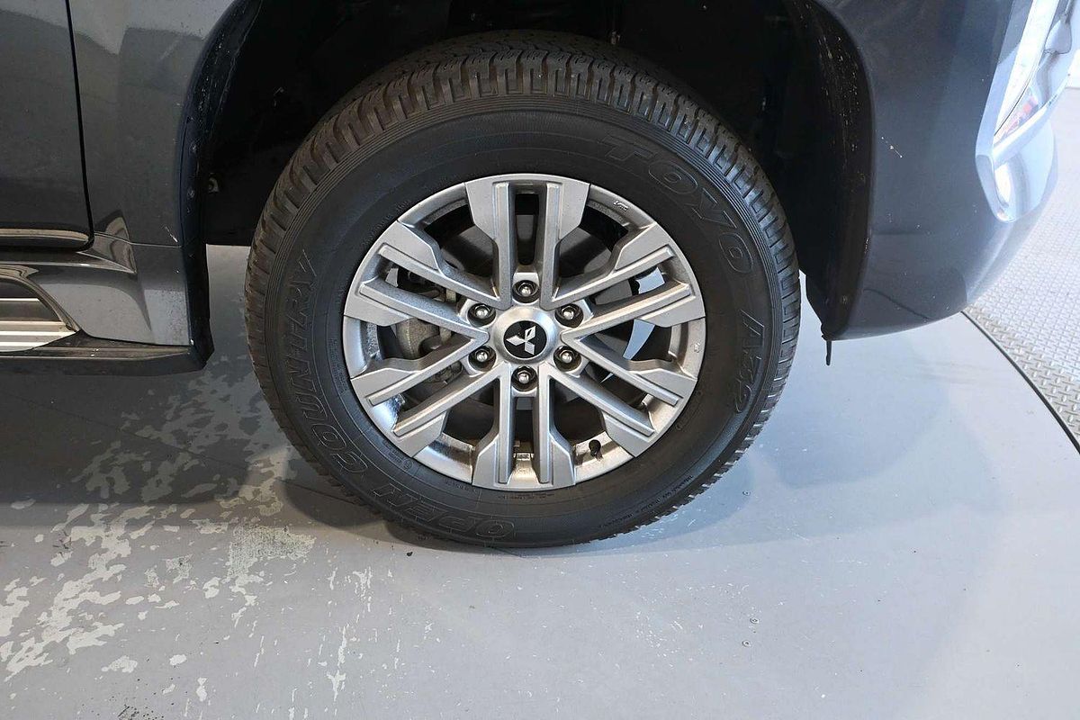 2024 Mitsubishi Pajero Sport GLX QG