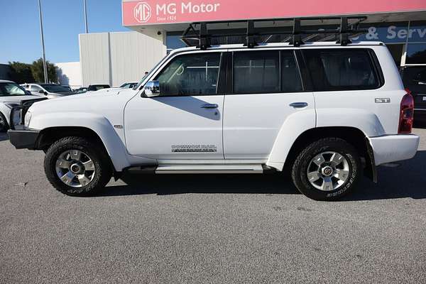 2015 Nissan Patrol ST Y61
