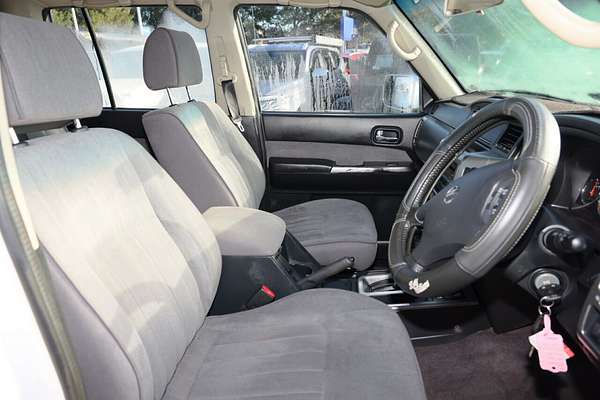 2015 Nissan Patrol ST Y61