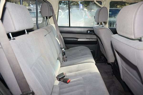 2015 Nissan Patrol ST Y61