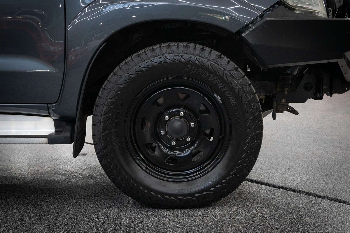 2013 Toyota Hilux SR5 KUN26R 4X4
