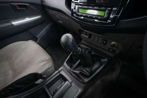 2013 Toyota Hilux SR5 KUN26R 4X4