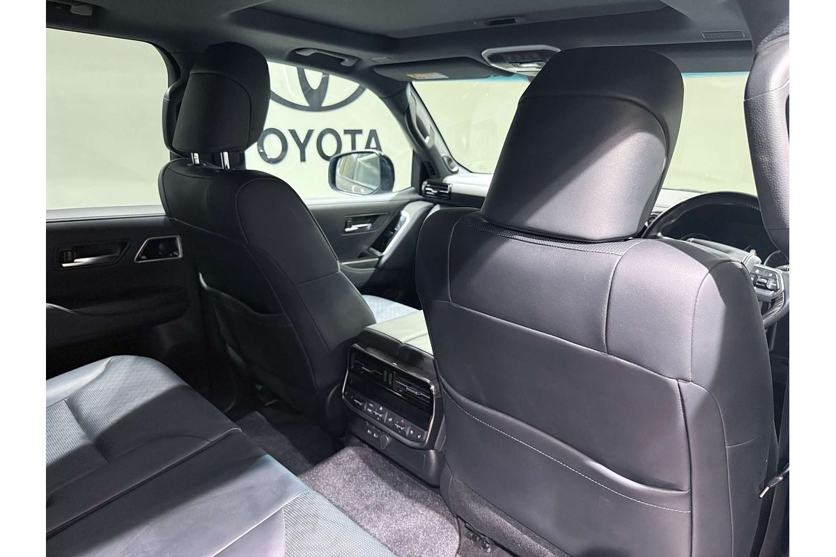 2021 Toyota Landcruiser GR Sport FJA300R