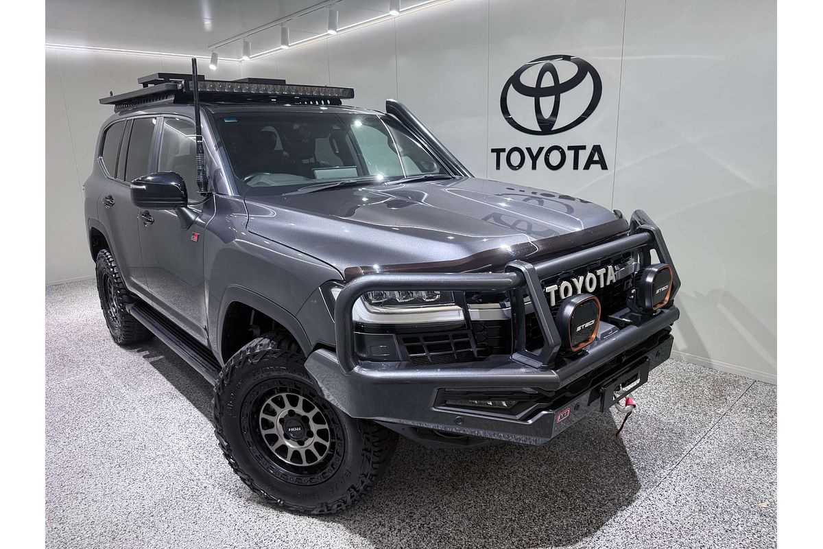2021 Toyota Landcruiser GR Sport FJA300R