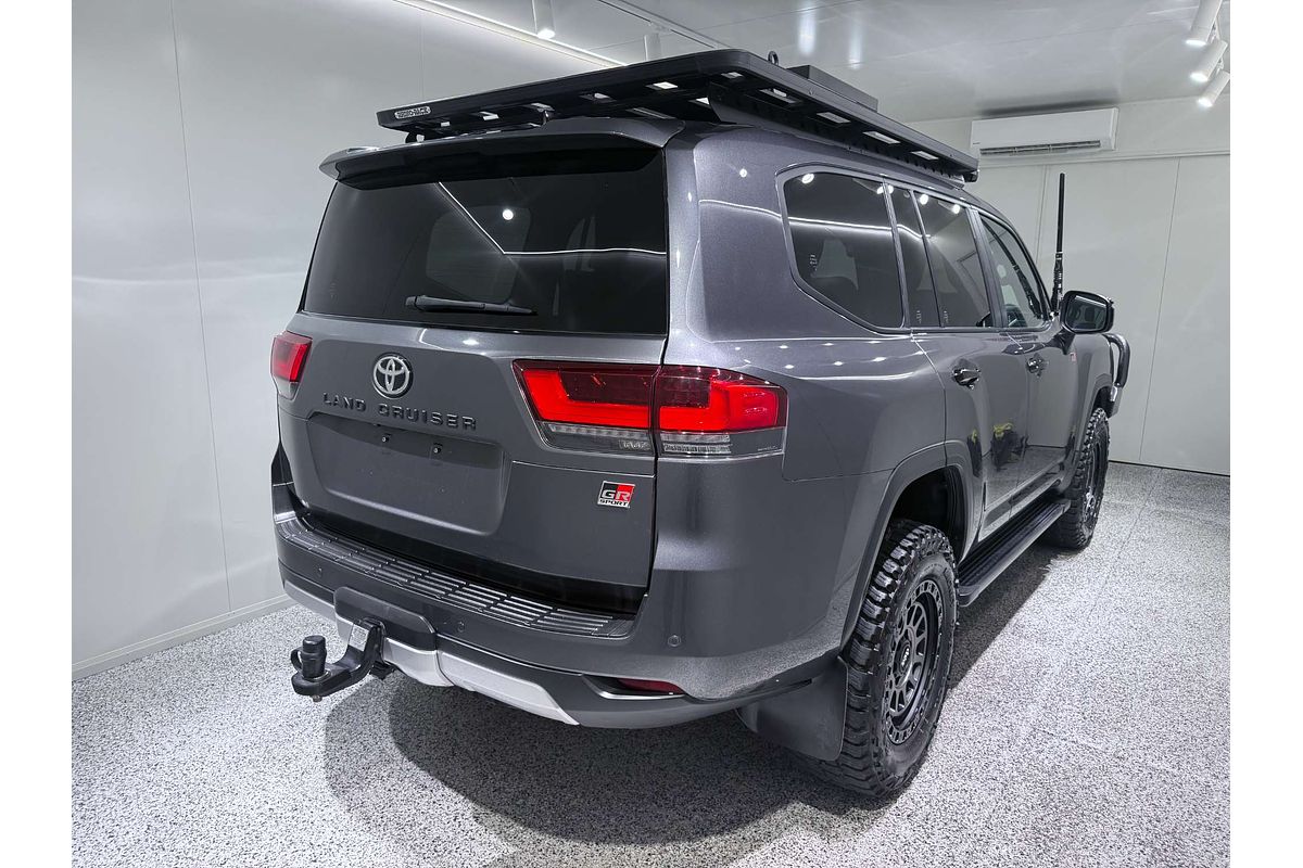 2021 Toyota Landcruiser GR Sport FJA300R