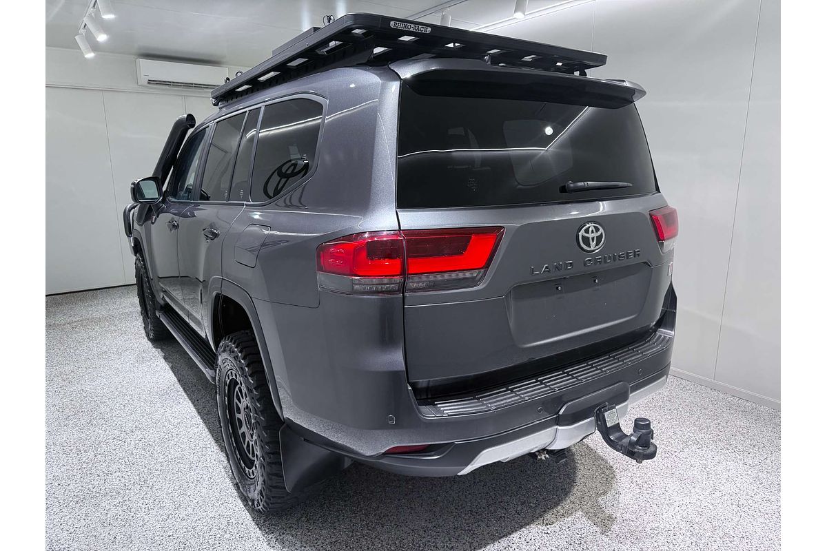 2021 Toyota Landcruiser GR Sport FJA300R