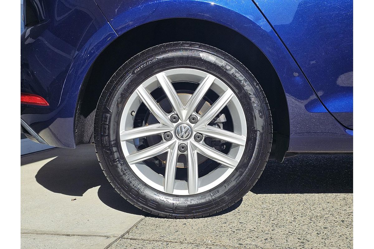 2017 Volkswagen Golf 110TSI 7.5