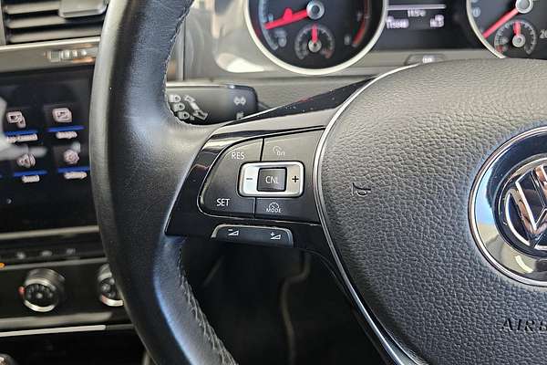 2017 Volkswagen Golf 110TSI 7.5