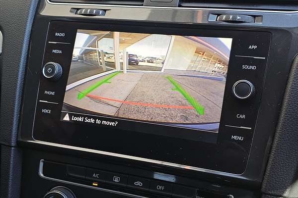2017 Volkswagen Golf 110TSI 7.5