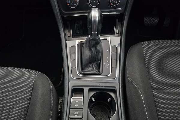 2017 Volkswagen Golf 110TSI 7.5