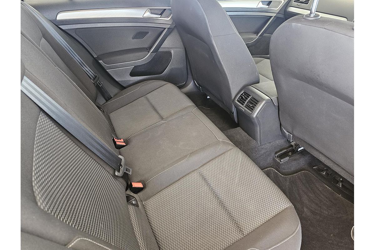 2017 Volkswagen Golf 110TSI 7.5