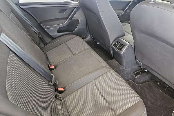 2017 Volkswagen Golf 110TSI 7.5