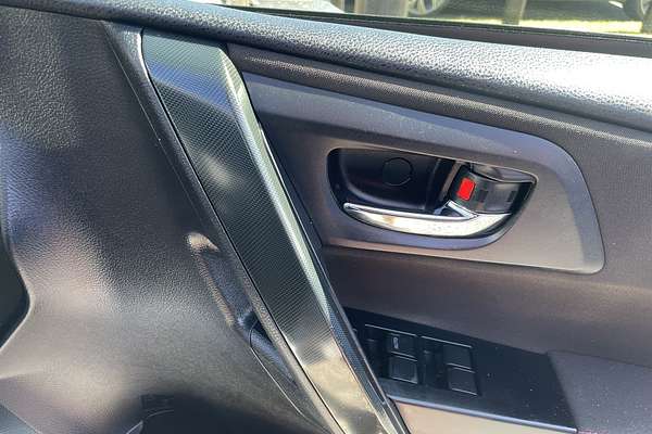 2013 Toyota Corolla Levin SX ZRE182R