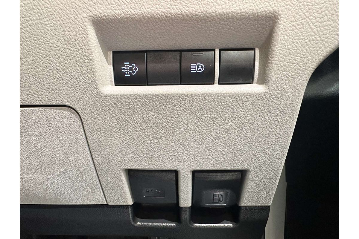 2024 Toyota Hiace Hiace Van LWB 2.8L T Diesel Automatic GDH300R LWB