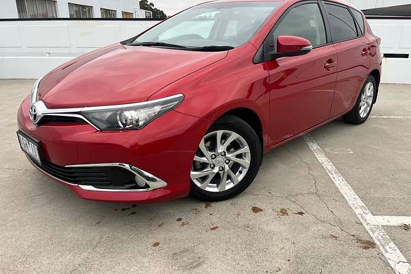 2015 Toyota Corolla Ascent Sport ZRE182R